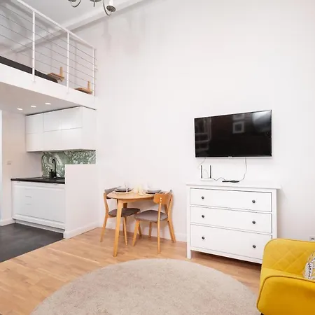 Apartment Unique Cosy Flat In Old Town